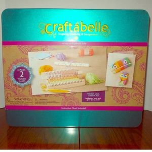 Craftabelle wooden loom creation kit makes 2 cases